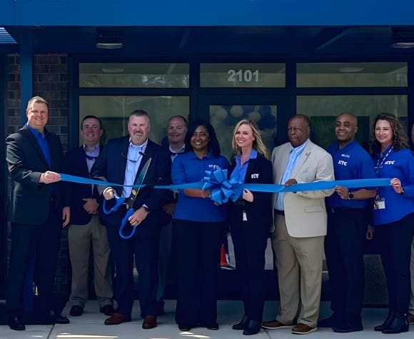 ribbon cutting at HTC Georgetown Retail